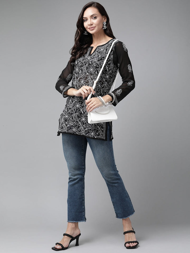 Black-&-White-Poly-Georgette-Embroidered-Chikankari-Kurti