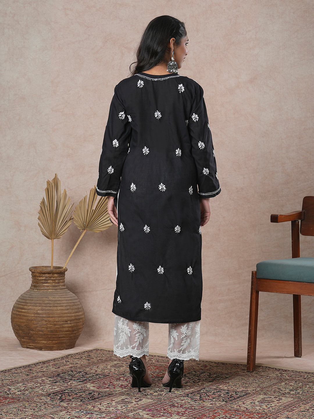 Black & White Sustainable Cotton Chikankari Kurta