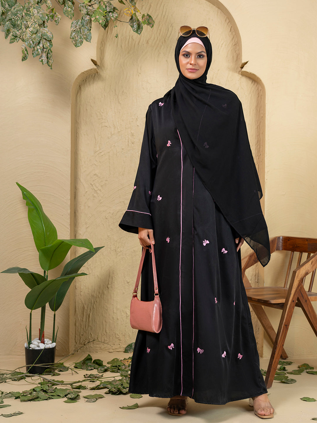 Black Polyester Embroidered Shrug Abaya 3-Piece Set