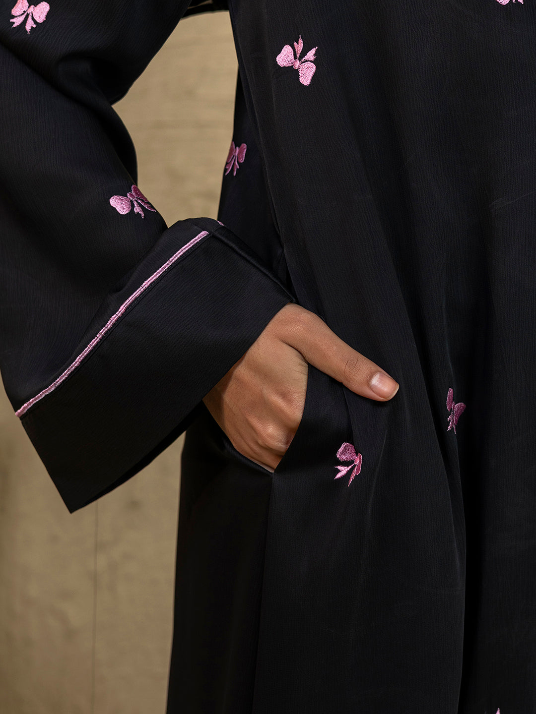 Black Polyester Embroidered Shrug Abaya 3-Piece Set