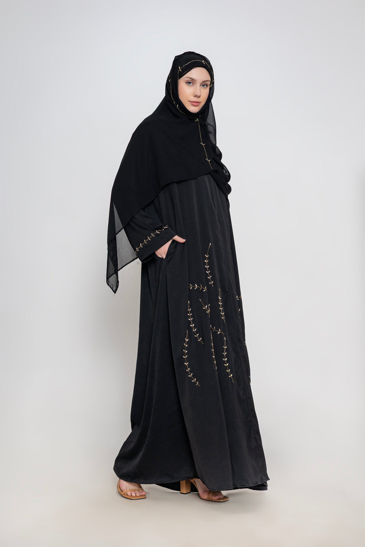 Black-100%-Polyester-Embroidered-Abaya-With-Scarf