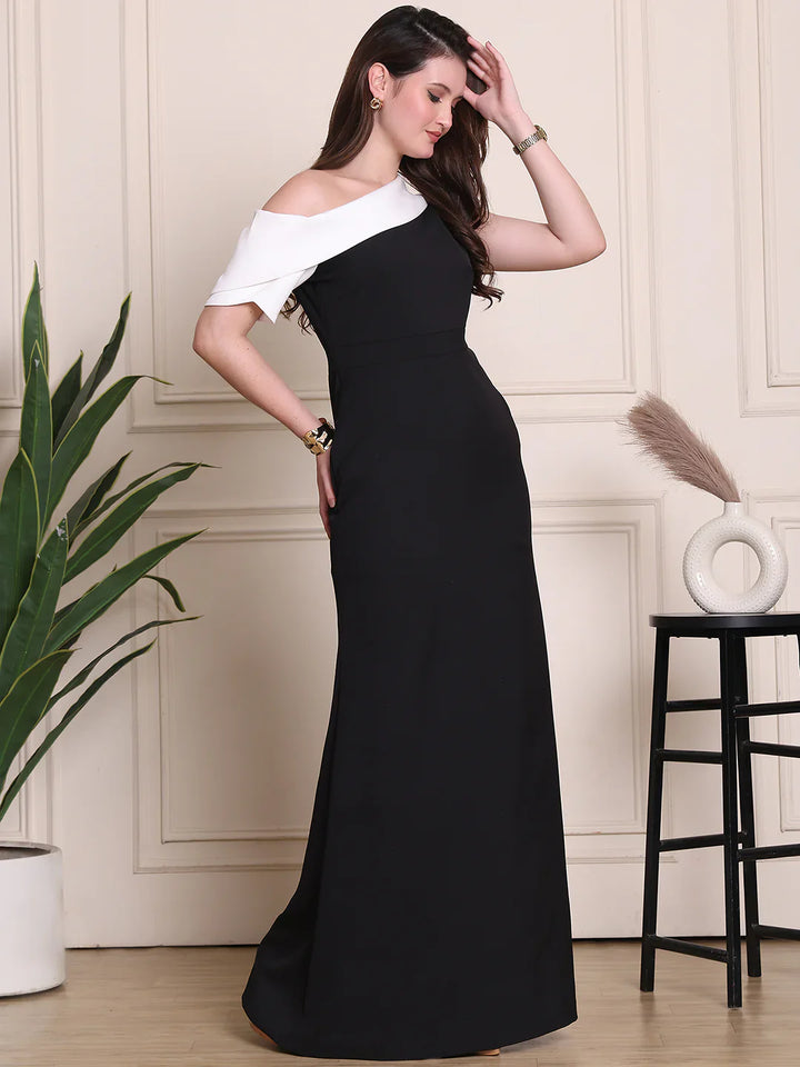 Black-And-White-Lycra-Elegant-One-Shoulder-Gown