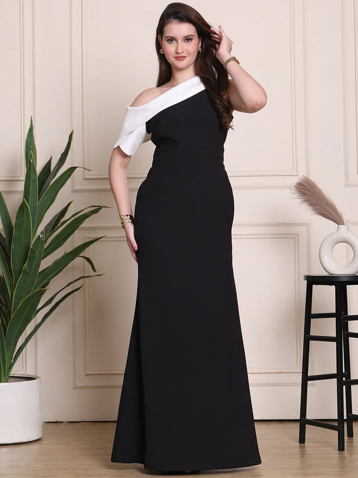 Black-And-White-Lycra-Elegant-One-Shoulder-Gown