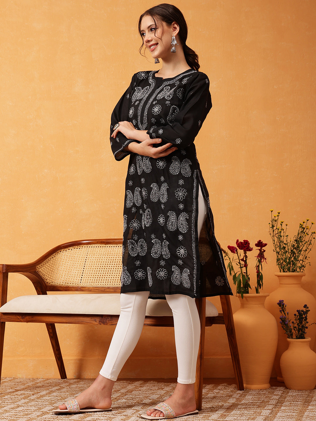 Black-Cotton-Embroidered-Chikankari-Kurta-Only