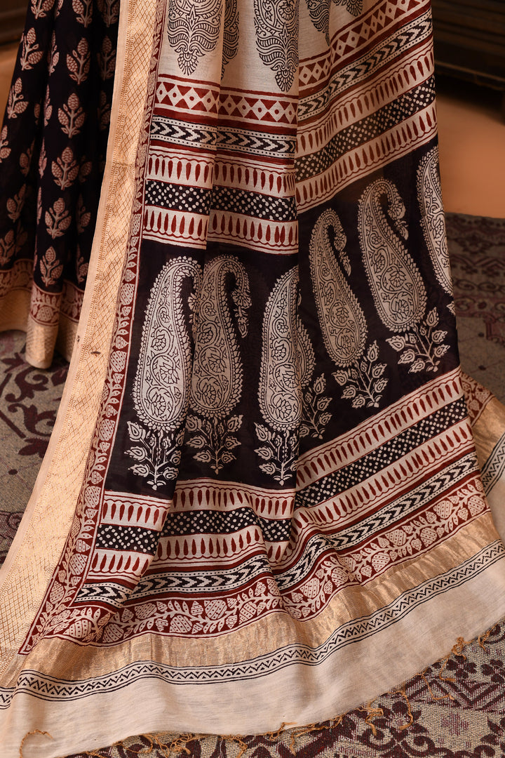 Black-Maheshwari-Cross-Border-Bagh-Print-Saree
