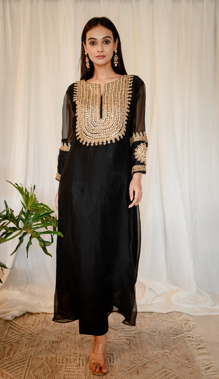 Black-Organza-Gota-Work-2-Piece-Kurta-Set