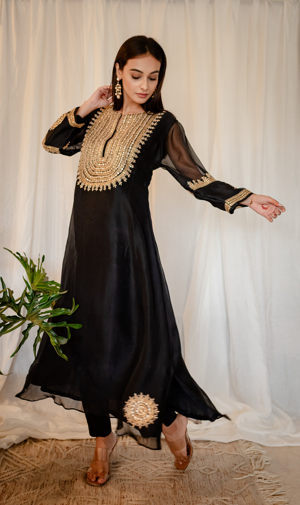 Black-Organza-Gota-Work-2-Piece-Kurta-Set