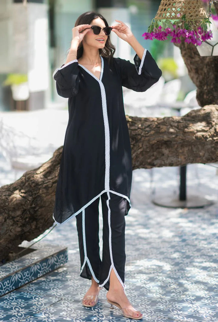 Black-Pure-Cotton-Ebony-Lace-Detailed-2-Piece-Kurta-Set