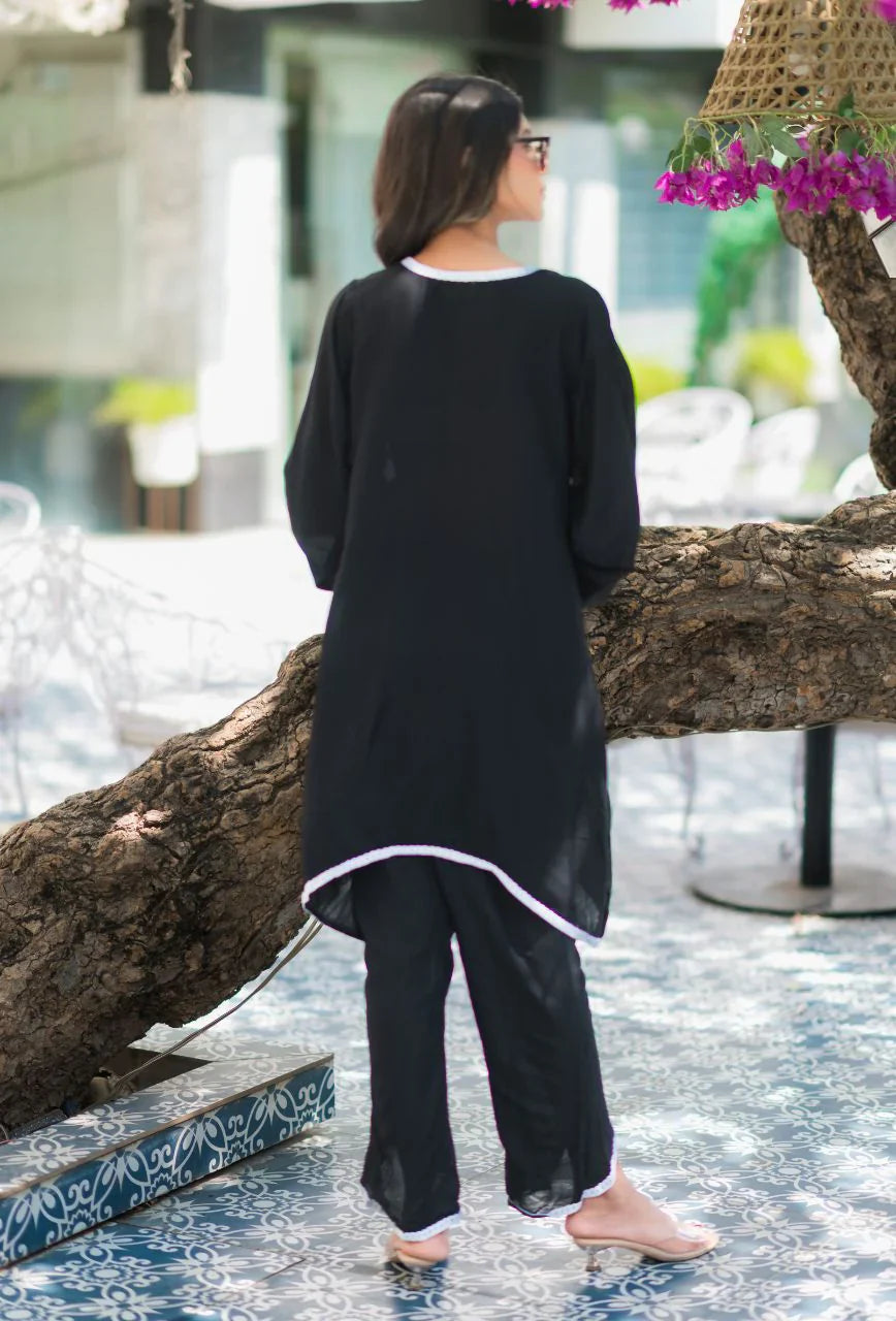 Black-Pure-Cotton-Ebony-Lace-Detailed-2-Piece-Kurta-Set