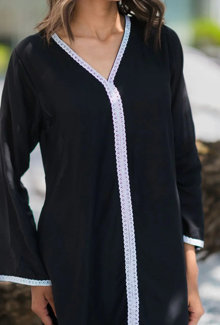 Black-Pure-Cotton-Ebony-Lace-Detailed-2-Piece-Kurta-Set
