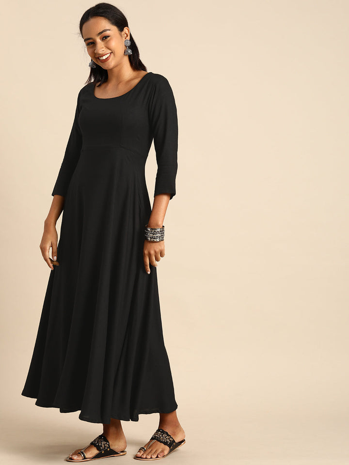 Black-Rayon-Solid-Flared-3-Piece-Kurta-Set