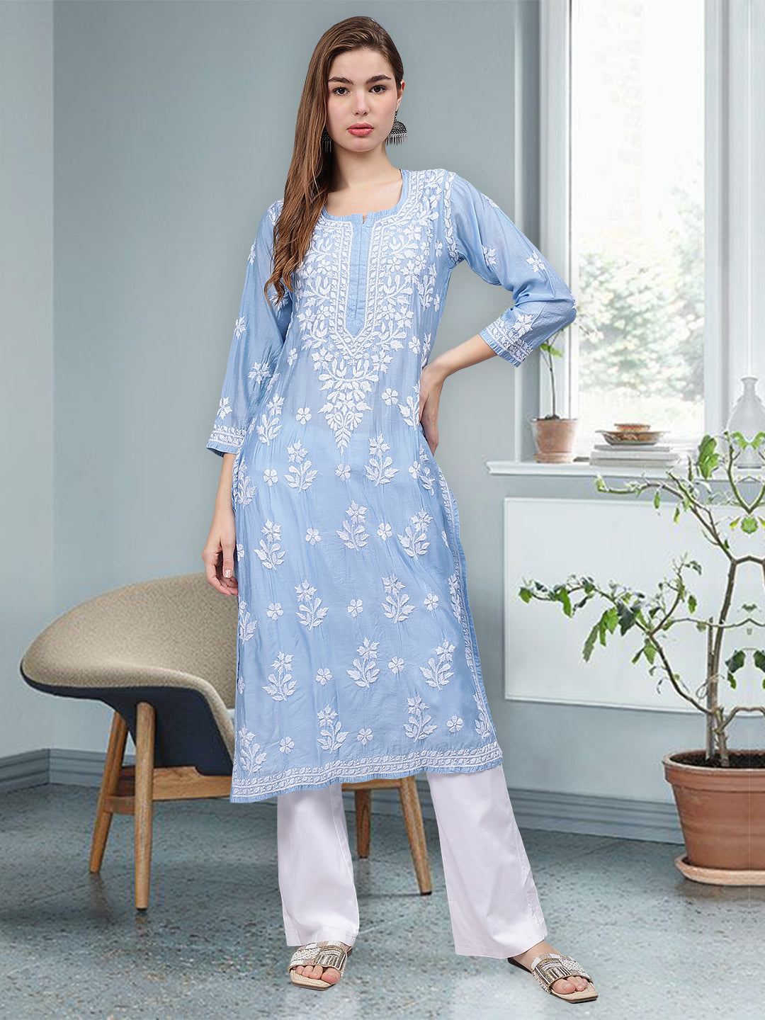 Blue-Chanderi-Embroidered-Chikankari-Kurti