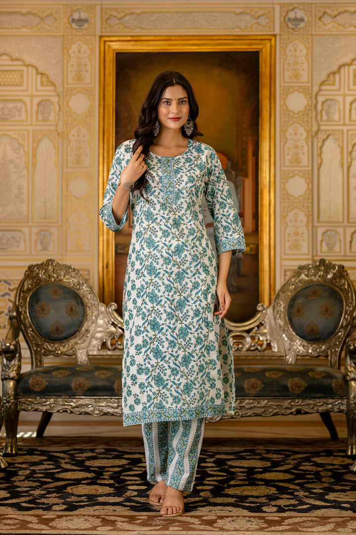 Blue-Cotton-Floral-Printed-3-Piece-Kurta-Set