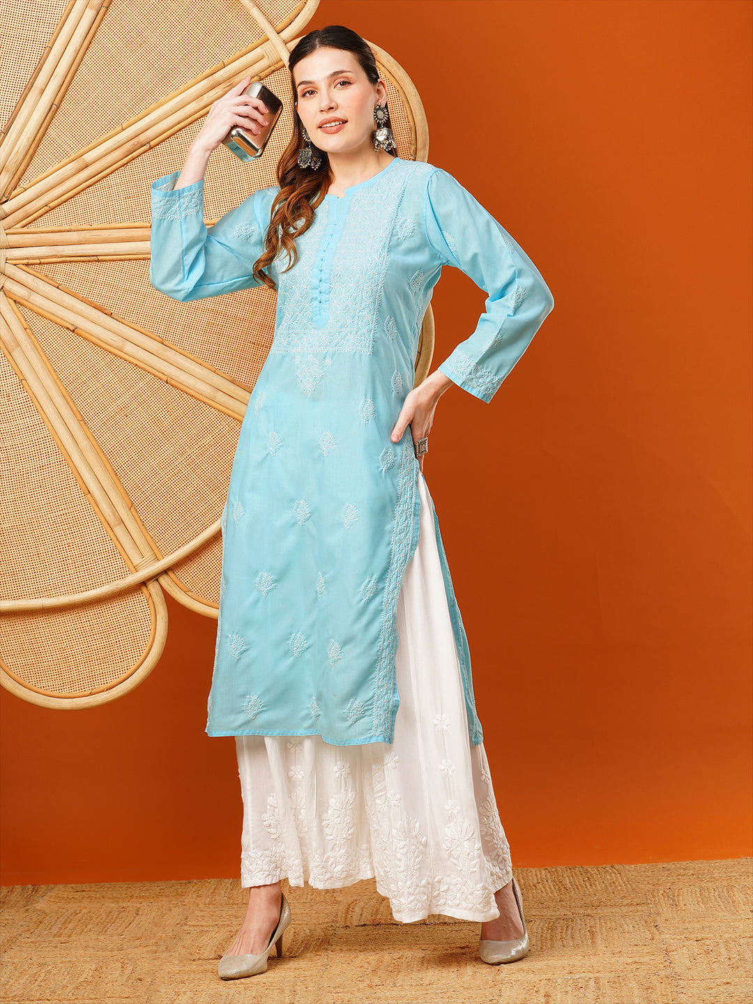 Blue-Cotton-Hand-Embroidered-Chikankari-Kurta