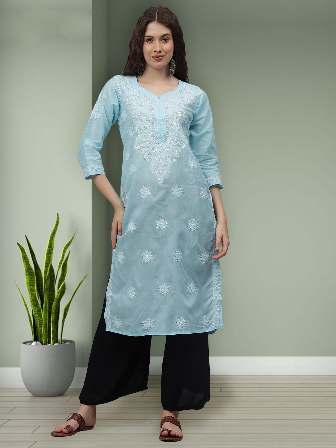 Blue-Cotton-Hand-Embroidered-Chikankari-Kurti