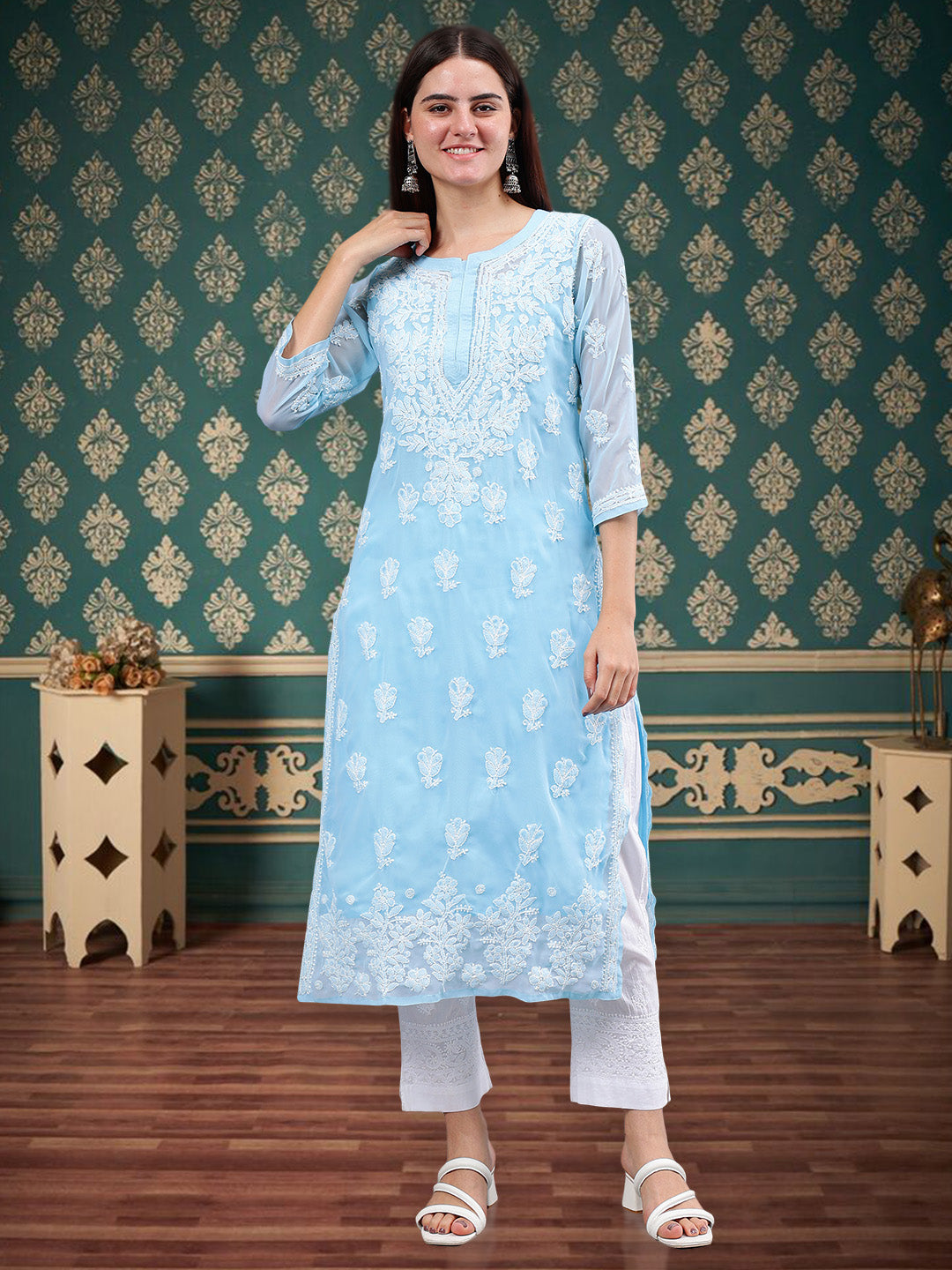 Blue-Georgette-Embroidery-Chikankari-Kurta-With-Slip