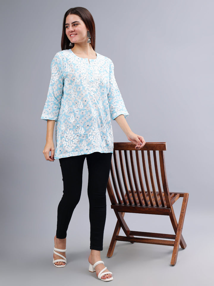 Blue-Mulmul-Embroidered-Chikankari-Short-Tunic