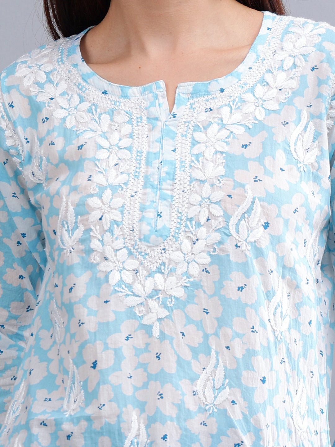 Blue-Mulmul-Embroidered-Chikankari-Short-Tunic