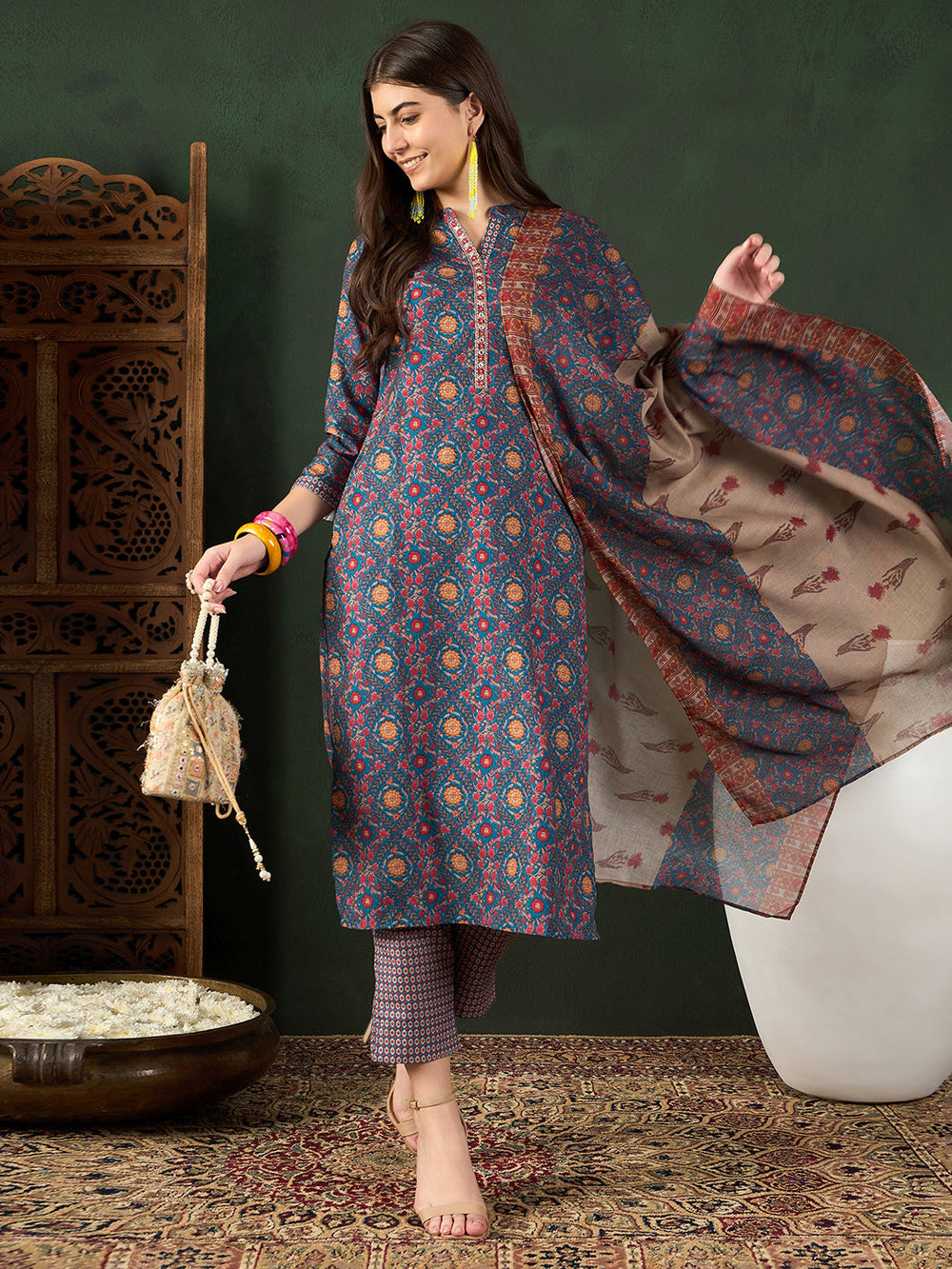 Blue-Poly-Rayon-Floral-Printed-3-Piece-Kurta-Set