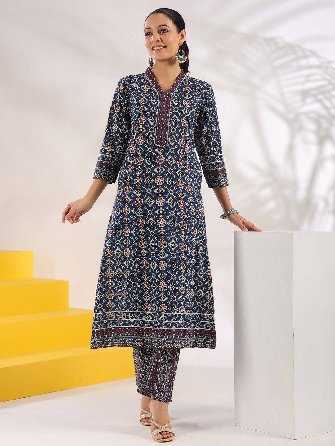 Blue-Cotton-Geometric-Print-A-Line-2-Piece-Kurta-Set