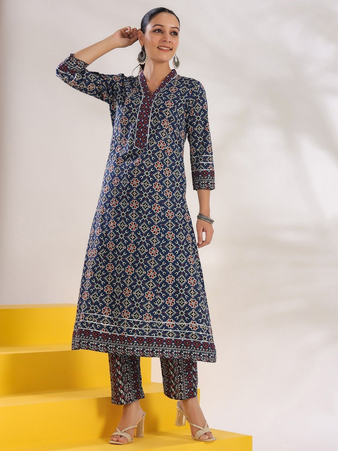 Blue-Cotton-Geometric-Print-A-Line-2-Piece-Kurta-Set