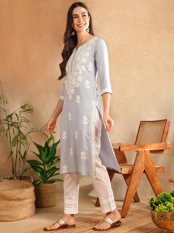 Blue-Rayon-Solid-Embroidered-Straight-Kurta