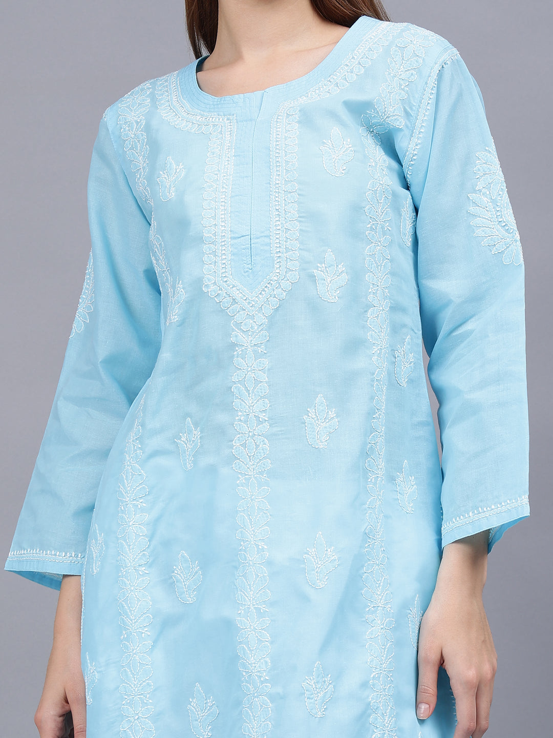 Blue-Terivoil-&-White-Embroidered-Chikankari-Kurti