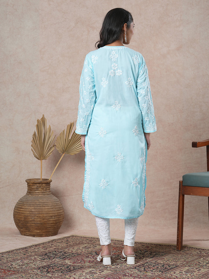 Blue-&-White-Cotton-Floral-Notch-Neck-Chikankari-Kurta