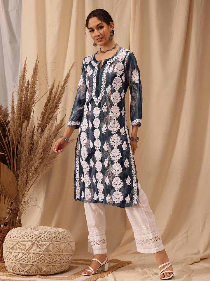 Blue-&-White-Modal-Embroidered-Chikankari-Kurta