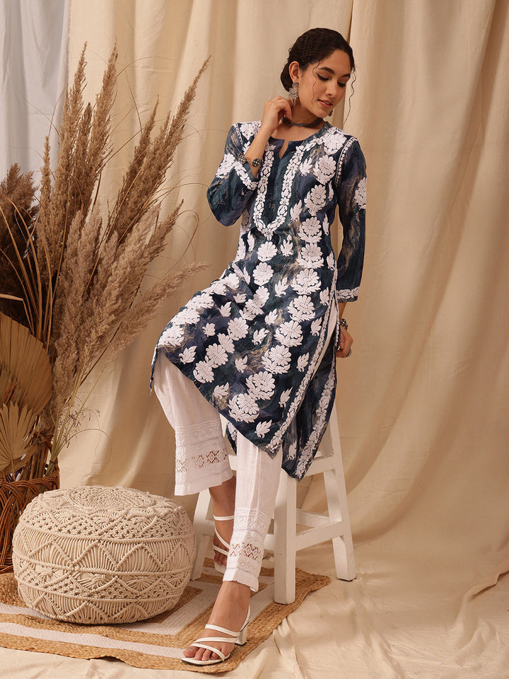 Blue-&-White-Modal-Embroidered-Chikankari-Kurta