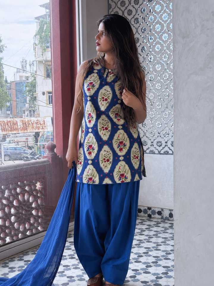 Neel Fusion Farshi Set