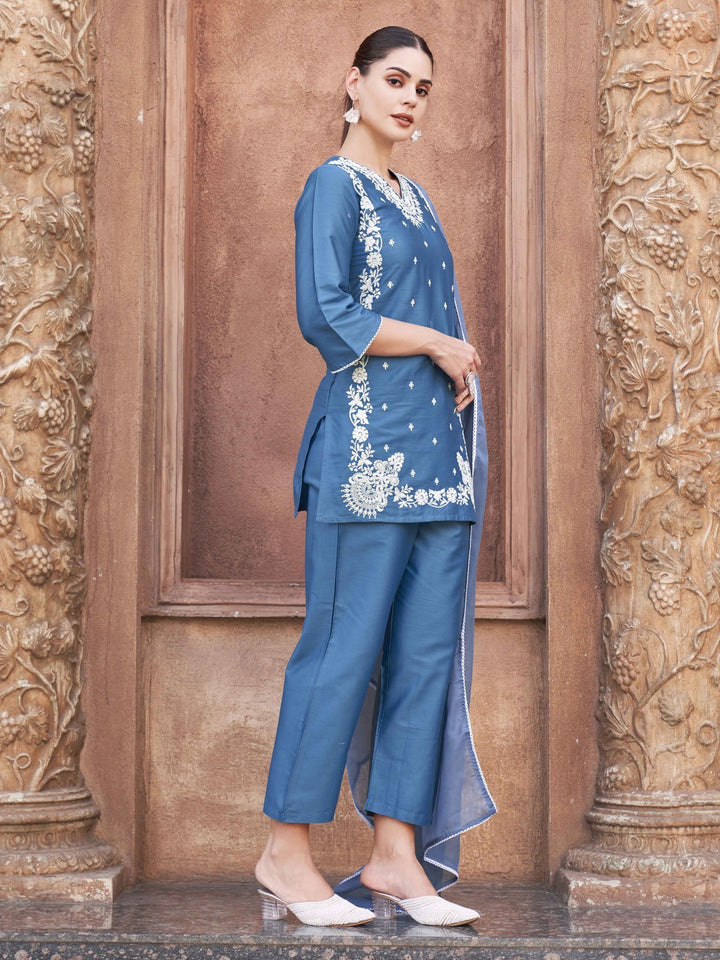 Blue-Cotton-Blend-with-White-Thread-Work-3-Piece-Kurta-Set