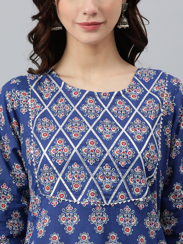 Blue Cotton Floral Print Straight Kurta