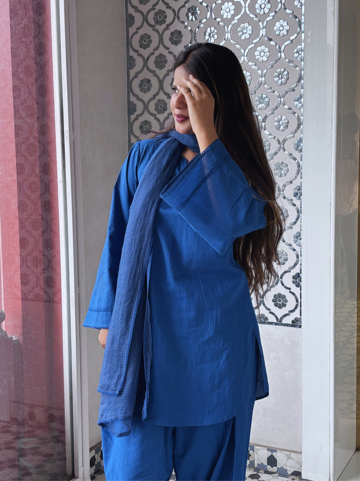 Neel Solid Farshi Set