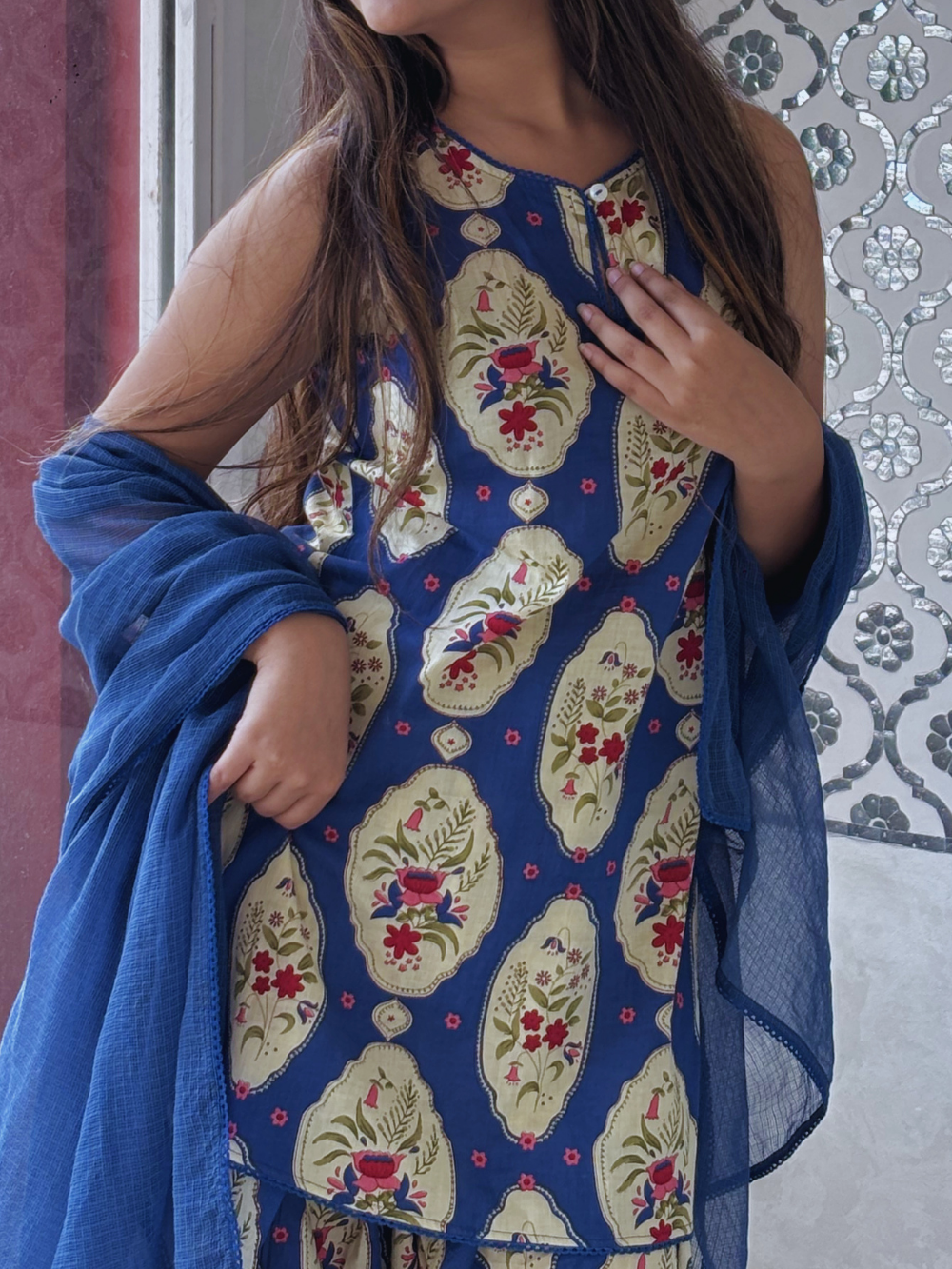 Neel Mughal Print Farshi Set