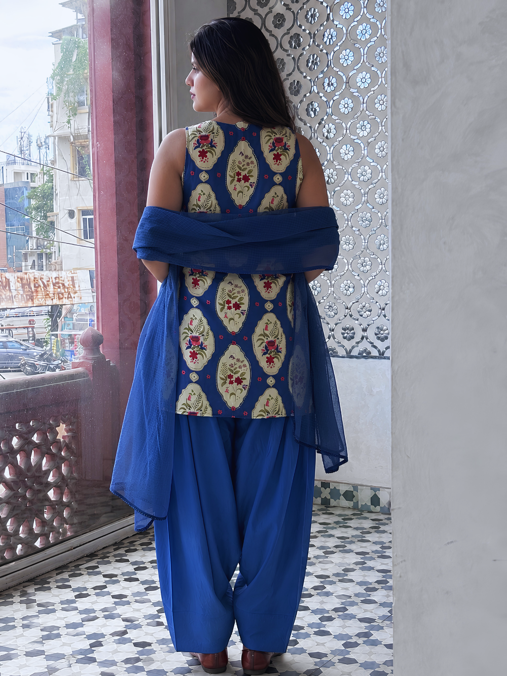 Neel Fusion Farshi Set