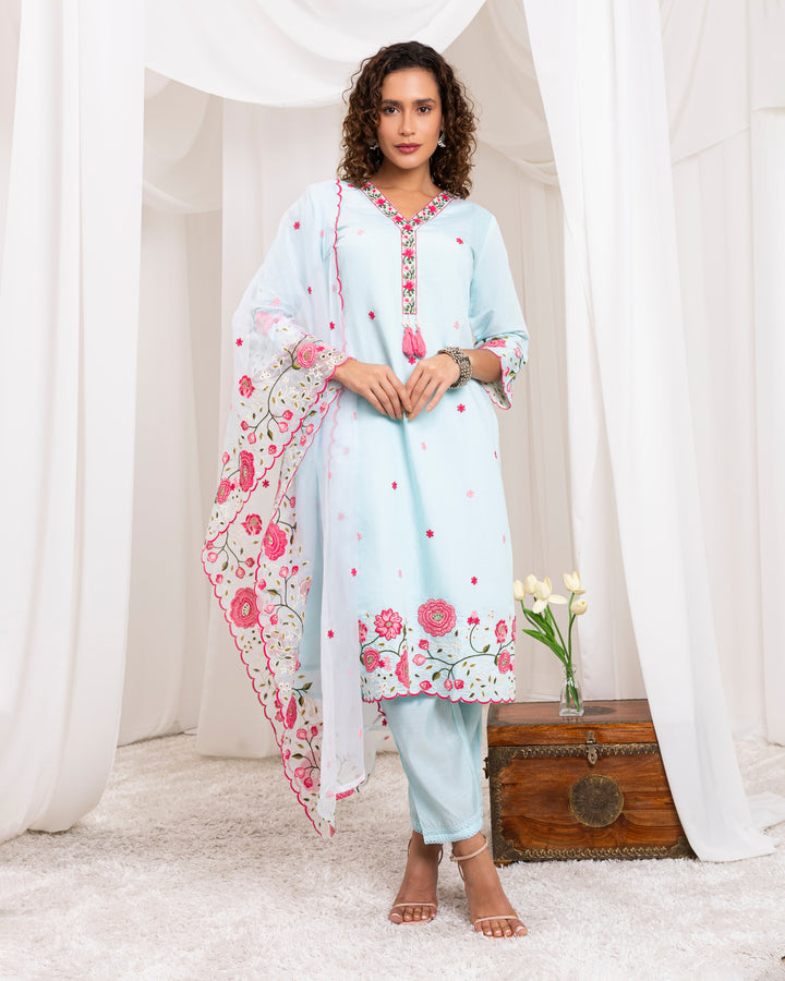 Blue-Organza-Embroidered-3-Piece-Kurta-Set