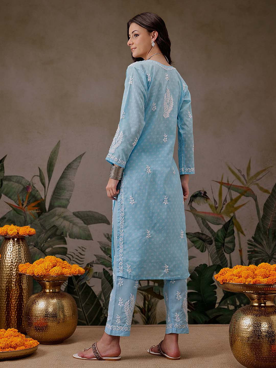 Blue-&-White-Cotton-Lucknowi-Chikankari-2-Piece-Kurta-Set