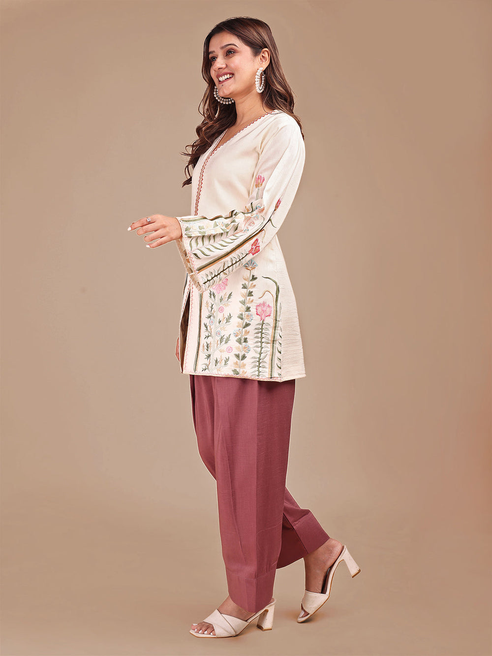 Cream-&-Rose-Silk-Embroidered-Co-ord-Set