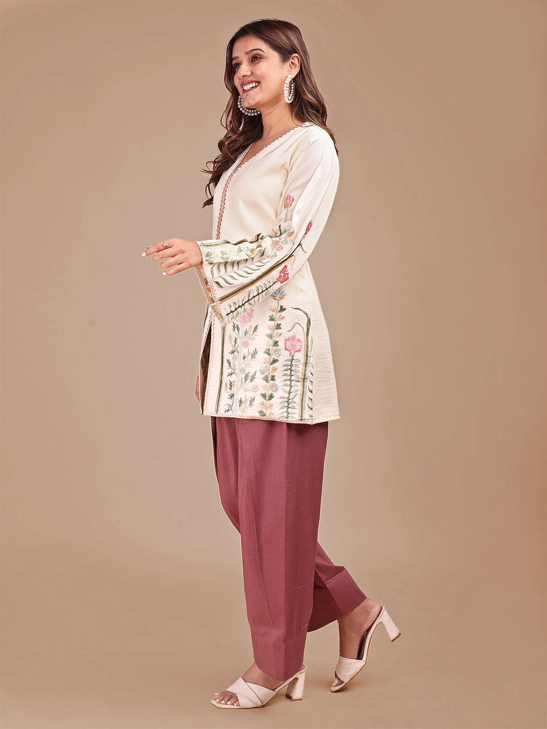Cream-&-Rose-Silk-Embroidered-Co-ord-Set