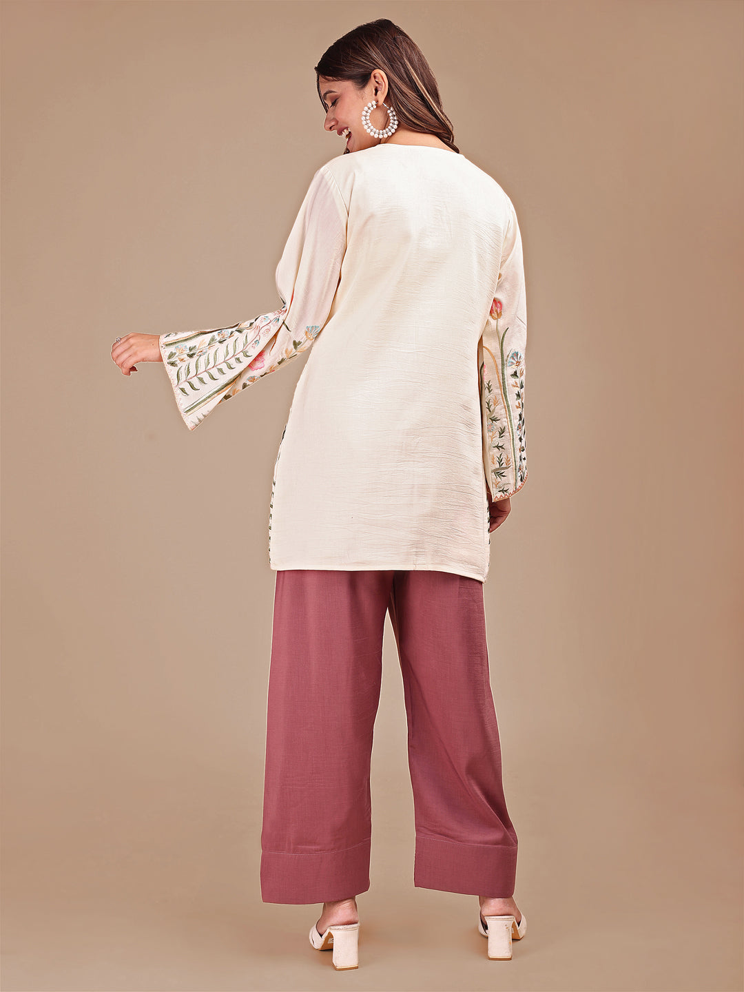 Cream-&-Rose-Silk-Embroidered-Co-ord-Set