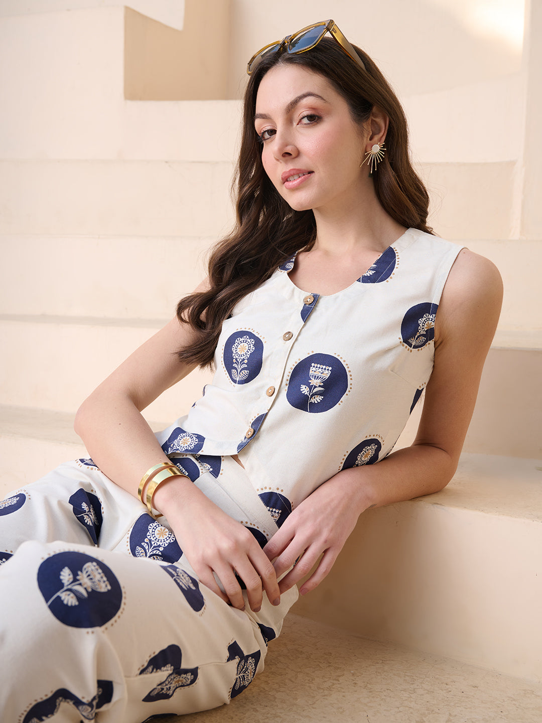 White-&-Blue-Cotton-Botanical-Printed-Co-Ord-Set