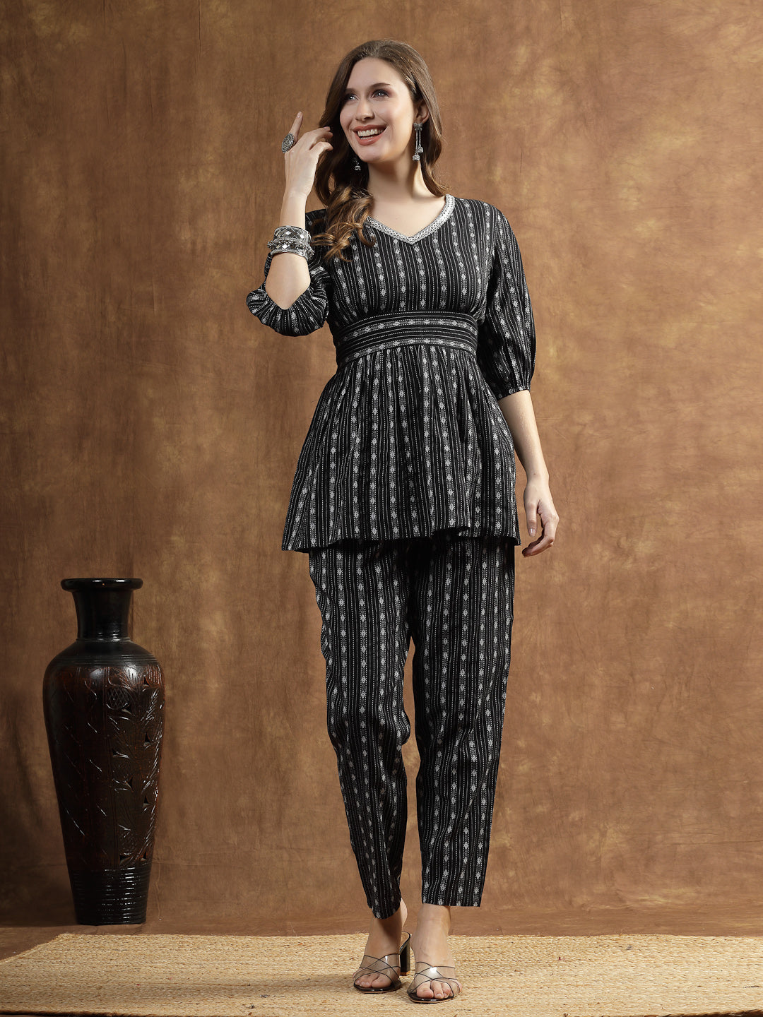 Blak-Cotton-Woven-Design-Co-Ord-Set