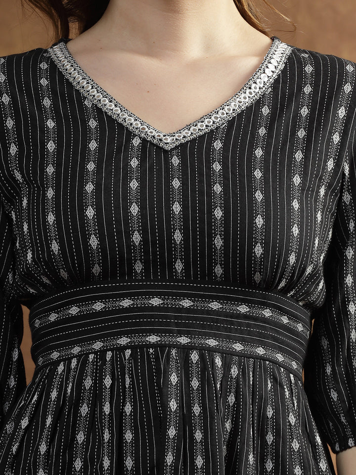 Blak-Cotton-Woven-Design-Co-Ord-Set