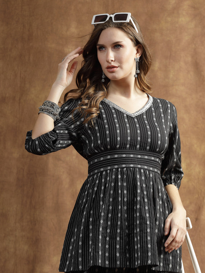 Blak-Cotton-Woven-Design-Co-Ord-Set