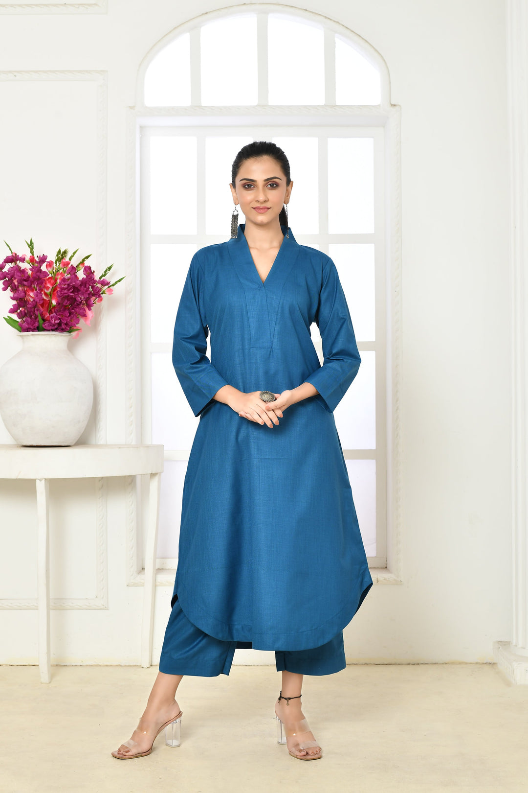 Copper-Sulphate-Blue-Cotton-Slub-Kurta-and-Pant-Set