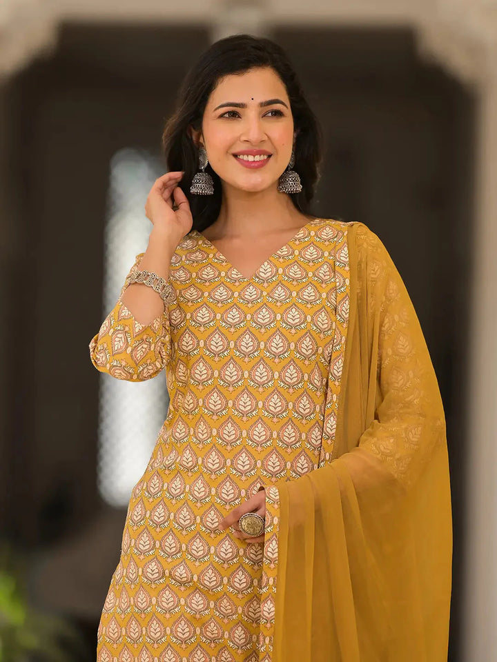 Mustard-Yellow-Cotton-Leaf-Print-3-Piece-Kurta-Set