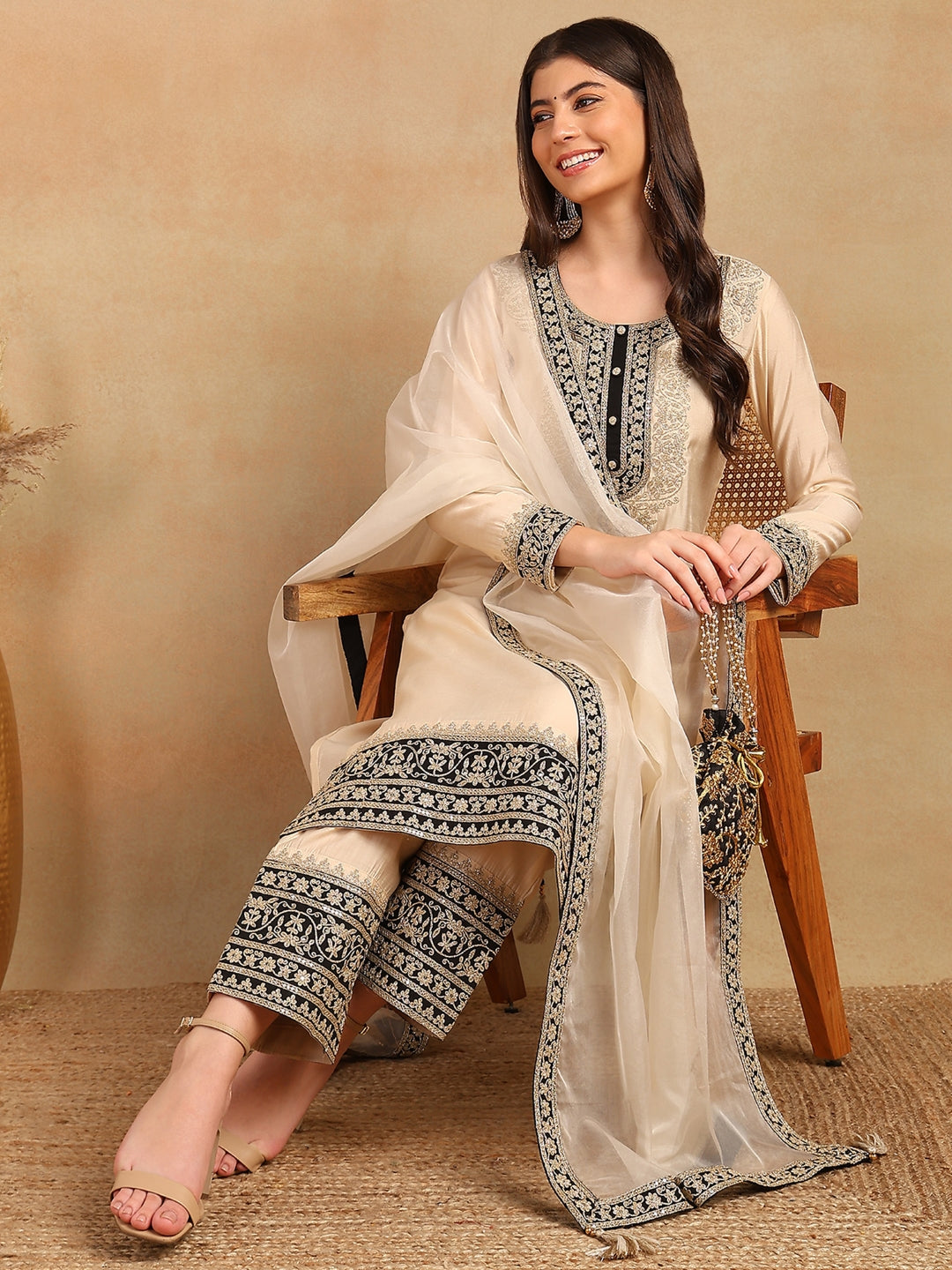ZERESOUQ-Cream-Silk-Blend-Solid-Embroidered-3-Piece-Kurta-Set