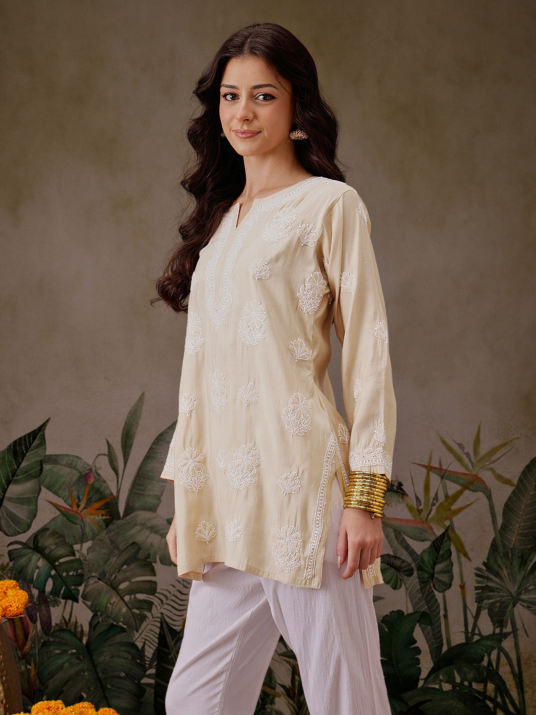 Cream-Chanderi-Lucknowi-Chikankari-Short-Kurta-ONLY
