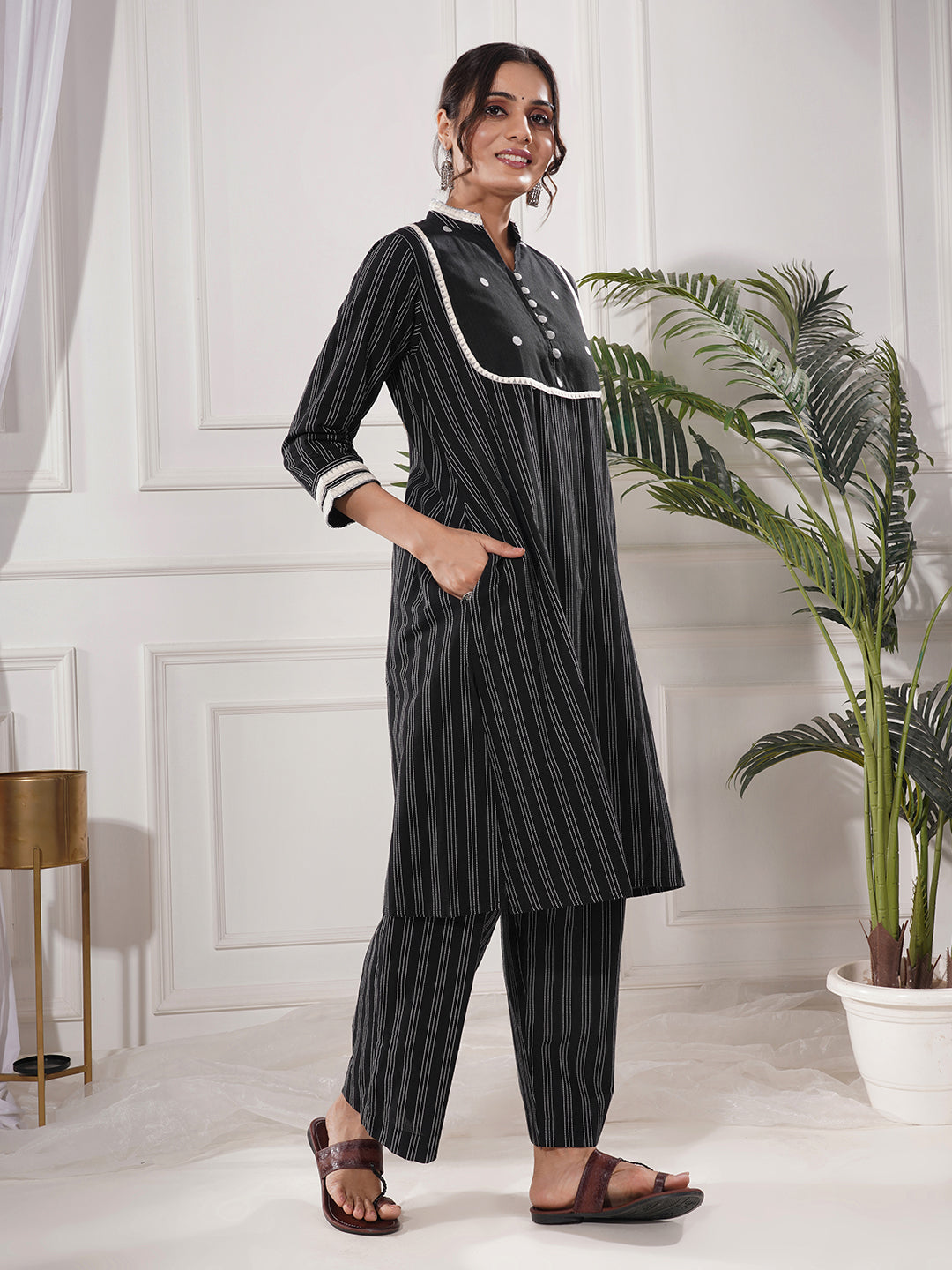 Cyana Black Cotton Kurta Only